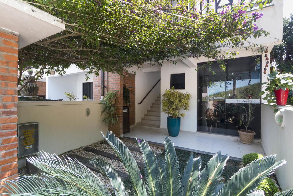 Residencial Los Abuelos 봄비나스 외부 사진